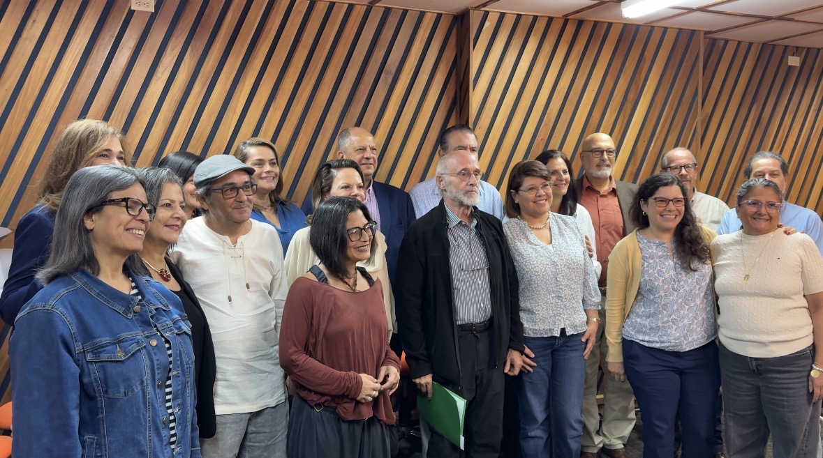 Conductores y conductoras de Desayunos