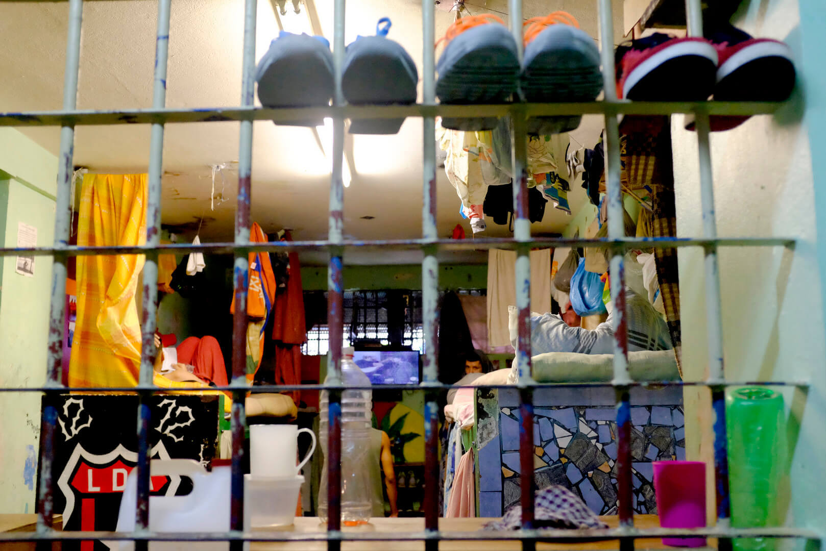 RS223299 ASK2968 wed 1 1